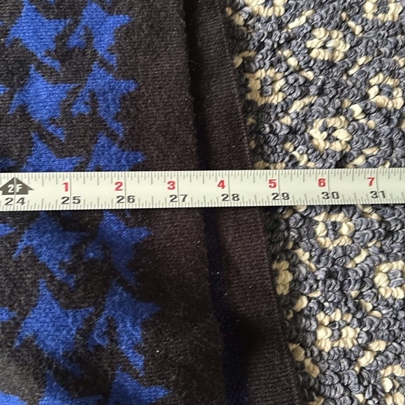 Blue and Black Houndstooth sweater Coat in size 2x - Picture 6 of 7